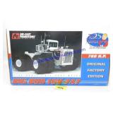 1/32 Big Bud 16V-747 Tractor