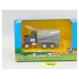 1/64 Milk Tanker Truck, Ertl