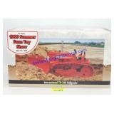 1/16 International TD-340 Bullgrader