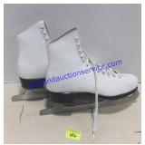 Pair of Lange Libra Ice Skates (Size Woman