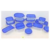 Lot of 16 Rubbermaid Containers