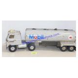 Ertl Mobil Truck & Tank