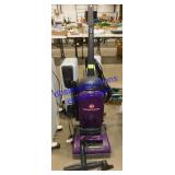 Hoover Wind Tunnel Vacuum with Vacuum Bags