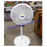 Laslo Oscillating Fan