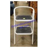 Metal Step Stool 30"