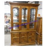 Lighted Hutch 80x48x17