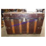 Vintage Trunk 34x19x21