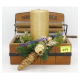 Wash and Wringer Decor Piece