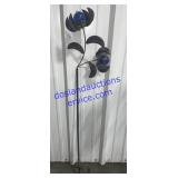 Decorative Yard Spinner (52")