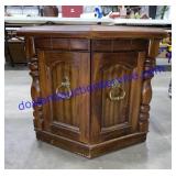 Wooden Side Table (27 x 23 x 20)