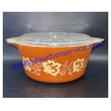 Vintage 1.5 Qt Pyrex Dish & Lid
