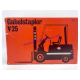 Gabelstapler V25