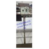 Birdhouse Yard Pick (51")
