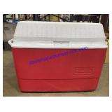 Rubbermaid Cooler