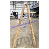 Wooden Ladder (68")