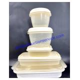 Lot of (5) Plastic Food Containers