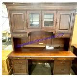 Large Wooden Desk (82 x 70 x 24)