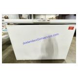 Amana Deep Freezer (46 x 35 x 27)