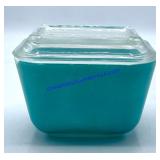 Vintage Small Blue Pyrex Dish & Lid