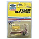 1/64 Ertl Forage Harvester