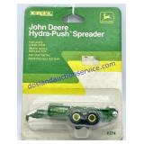 1/64 Ertl JD Hydra Push Spreader