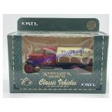 1/43 ERTL Anheuser Busch Classic Vehicle