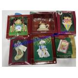 Lot Of 6 Assorted Christmas Ornaments