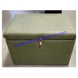 Padded Chest 24" x 17" x 16"