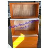 Shelves 32" x 16" x 56"