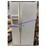 GE Fridge/Freezer