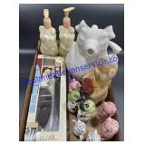 Looney Tunes Wedding Cake Cut & Serve , Pig Soap