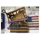 Wagon & Patriotic Wall Decor