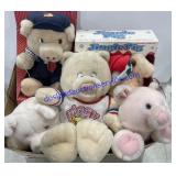 Misc Box Stuffed Pigs
