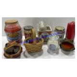 Misc Frog & Candle Decor