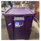 Sterlite Tote & Lid