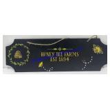 Honeybee Farms Sign (16 x 5)