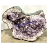Large Geode (18 x 12 x 7)