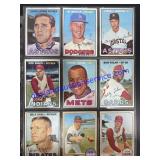 Lot of (9) Vintage Topps Baseball Cards