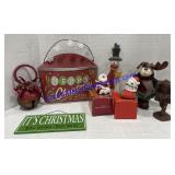 Flat of Holiday Decor