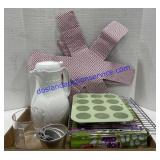 Flat of Misc Kitchenware