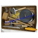 Misc Kitchen Utensils & Burger Press