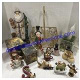 Flat of Misc Christmas Decor