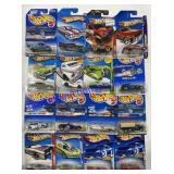 Lot of (16) Hot Wheels
