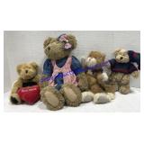 Lot of 4 Boyd Bears