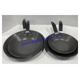 Lot of (4) Miracle Maid Pans