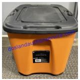 18 Gallon Tote & Lid