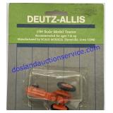1/64 Deutz Allis Scale Tractor