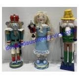 Misc Nutcrackers - Fisherman , Rat & Alice in