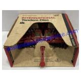ERTL Die-Cast International Tandem Disc 1:16