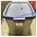 18 Gal Rubbermaid Tote